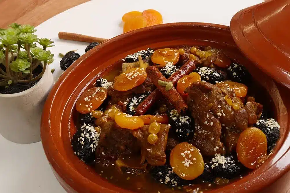 Moroccan Lamb/Beef Tagine ‘Feed 4-5 hungry people in 3 simple steps!’